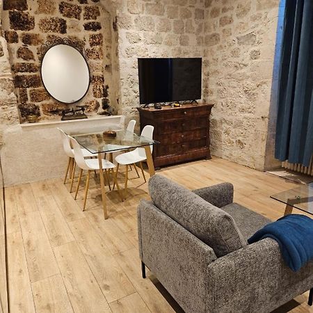 Le Beffroi Aparthotel Tournon-dʼAgenais Buitenkant foto