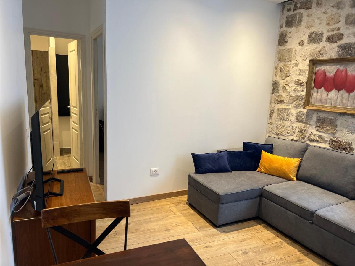 Le Beffroi Aparthotel Tournon-dʼAgenais Buitenkant foto